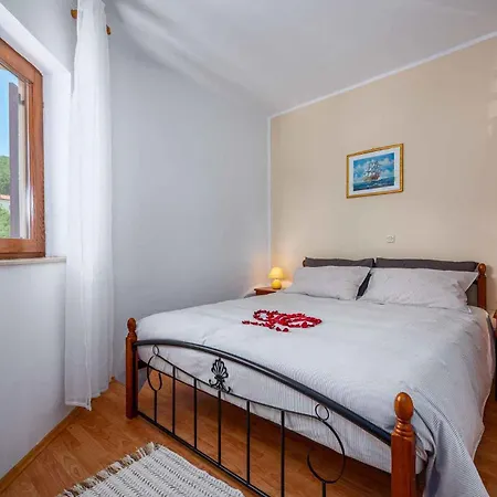 3 Apartament *